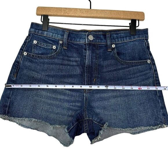 Gap Blue Denim Medium Destruction Washwell High Rise 3" Shorts Size 27 4 Whisker - Picture 3 of 7